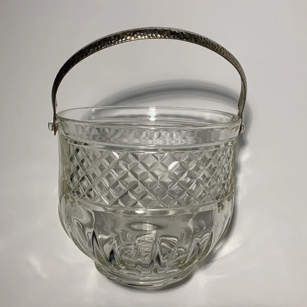 VTG MCM Ice Bucket Barware Pressed Glass Hammered AluminumHandle Diamond Pattern
